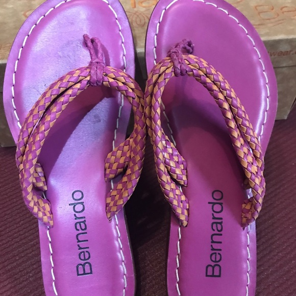 Bernardo Miami Woven Combo Pink/Orange Flip flops - Picture 3 of 6